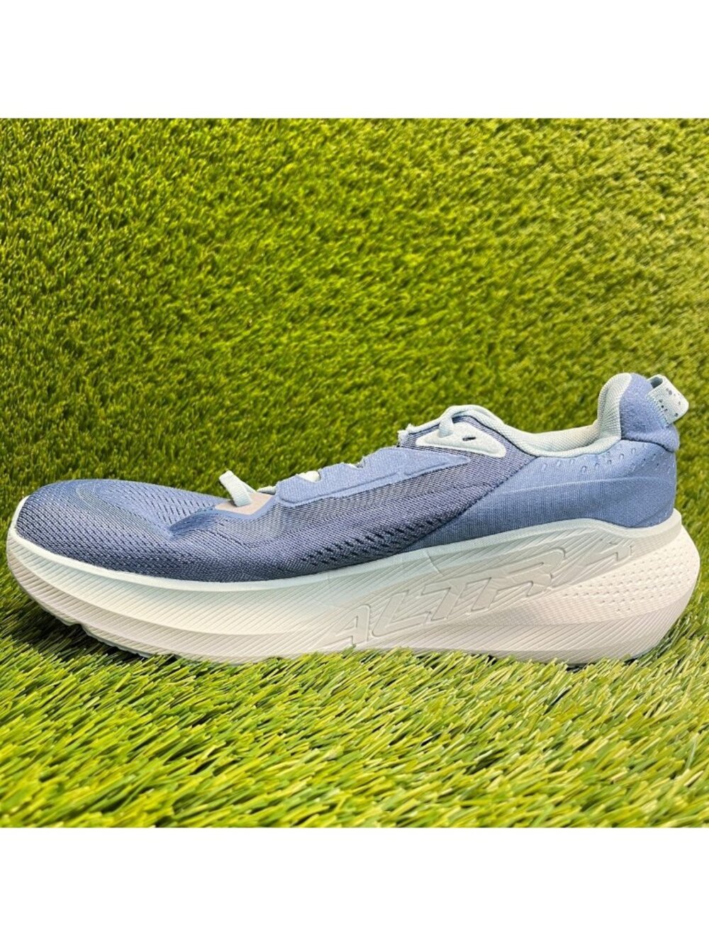 Altra FWD Via 2 Womens Size 10 Blue White Athletic Road Running Shoes Sneakers - Picture 2 of 10